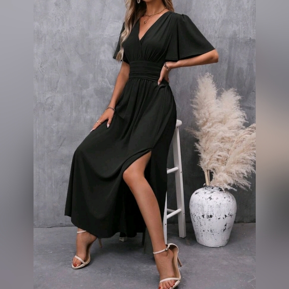 NEW Chic Ruched Waist Flutter Sleeve Maxi Dress Black - Picture 5 of 9